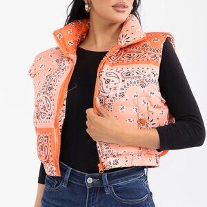 Sleeveless Zip Up Front Pocket Multi Print Paisley Bandana Vest - 36point5